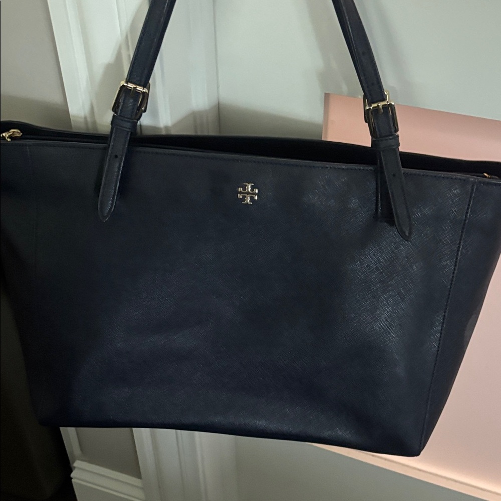 Tory Burch NAVY  Leather Tote with Gold Logo - Picture 2 of 16